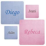 Manta Bebé Personalizada con Nombre para Coche y Minicuna de la marca Chocolat Baby - Color Azul o Rosa.
